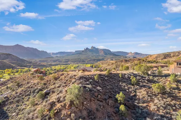 Springdale, UT 84767,PARUNUWEAP CIR #19