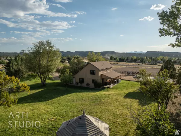 825 N HORSEMANS DR, Dammeron Valley, UT 84783