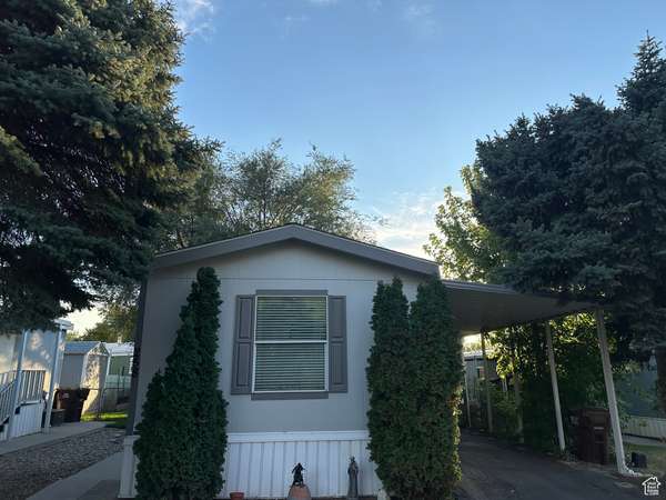 258 N MERLIN ST E #237, North Salt Lake, UT 84054