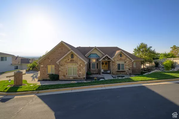 4898 S STONE PINE LN, Holladay, UT 84117