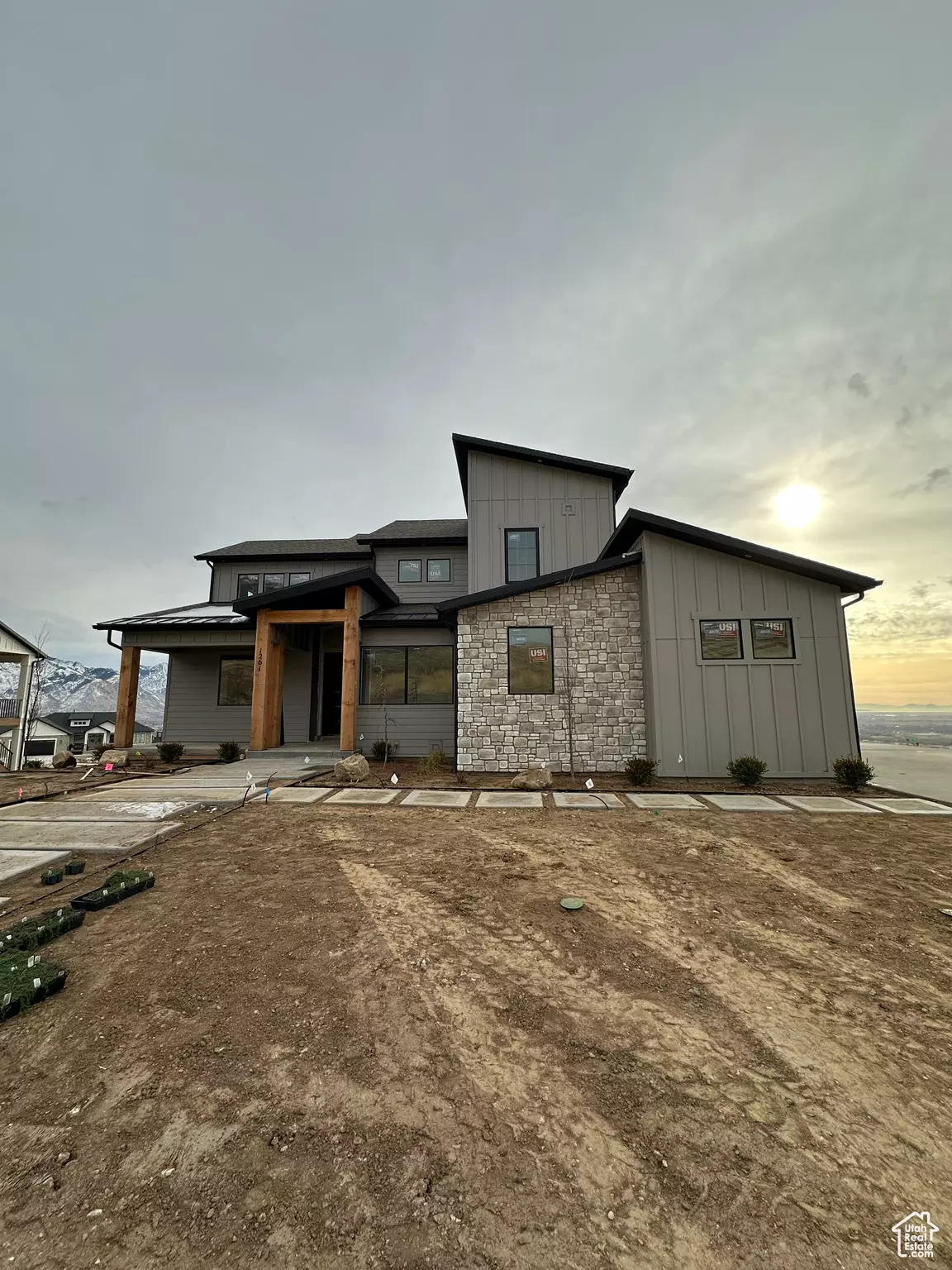 Pleasant View, UT 84414,1261 W CARIBOU CT