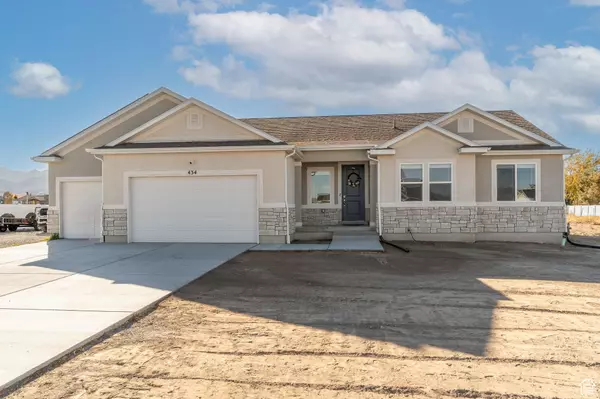 434 S MADELINE CT, Grantsville, UT 84029