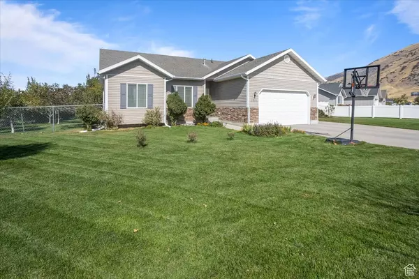 1395 E 100 S, Hyrum, UT 84319