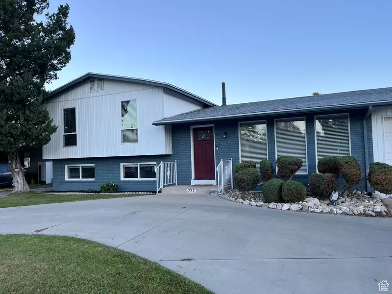 737 E CENTER ST, Orem, UT 84097