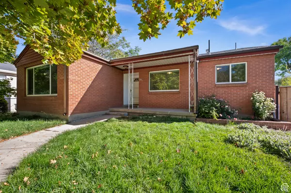 2883 S MCCLELLAND ST E, Salt Lake City, UT 84106