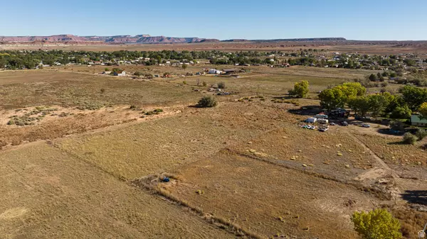 Fredonia, AZ 86022,562 S 2ND W