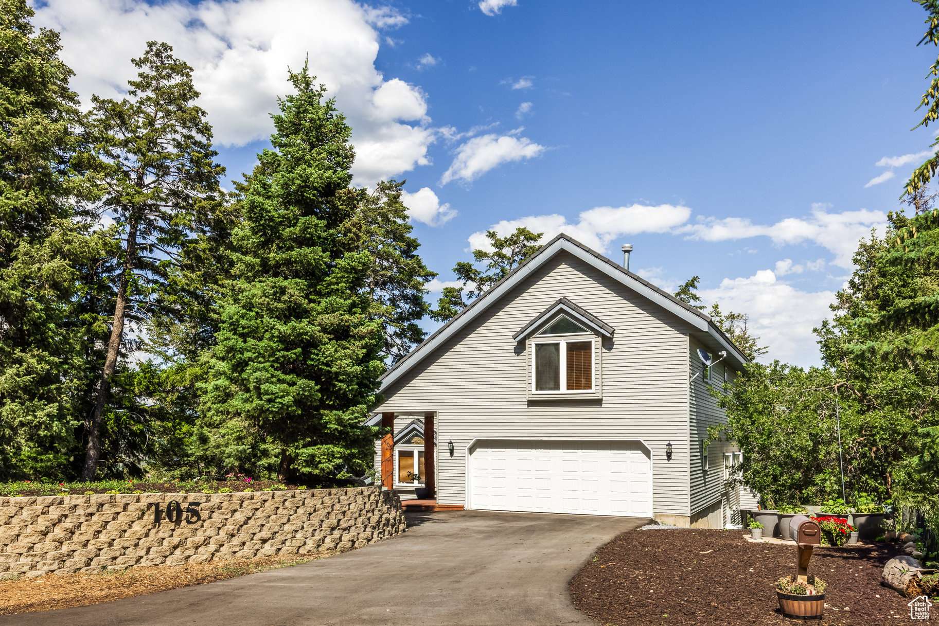 105 PARADISE RD, Summit Park, UT 84098
