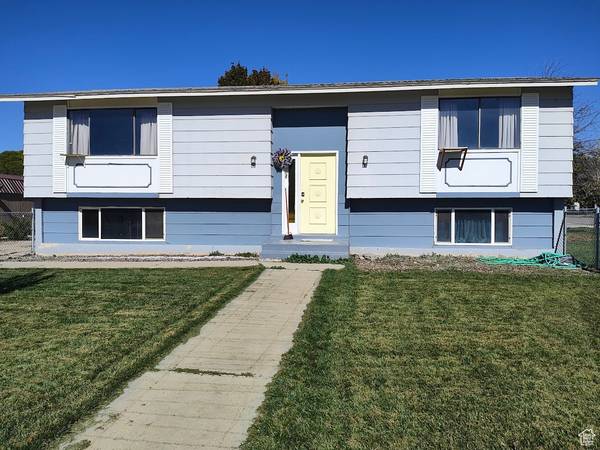 205 E CHERRY VW, Orangeville, UT 84537