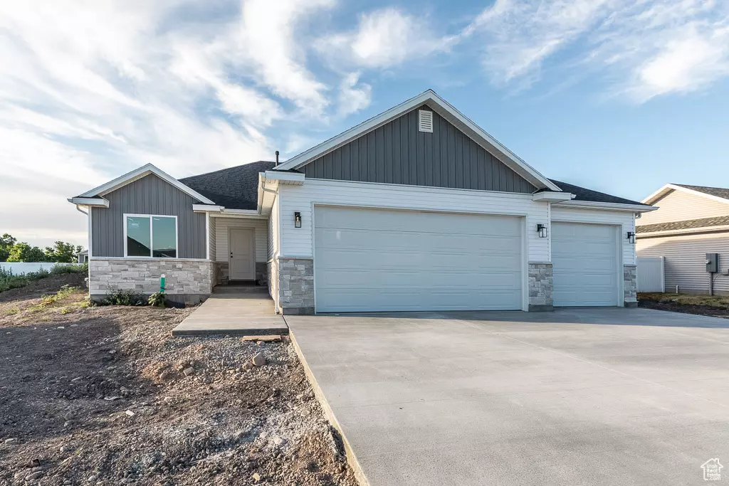 Hyrum, UT 84319,644 W 275 N