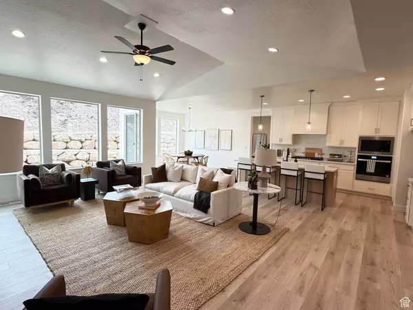 Salem, UT 84653,222 E SELMAN RIDGE DR #19