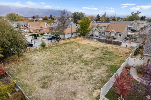 Orem, UT 84058,833 W 300 S #11