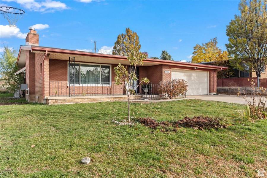 2126 W 5700 S, Roy, UT 84067