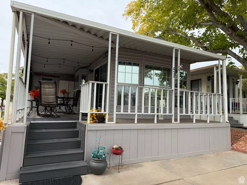 1150 W RED HILLS PKWY #51, Washington, UT 84780
