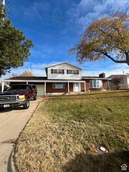 4866 ADAMS AVE, South Ogden, UT 84403