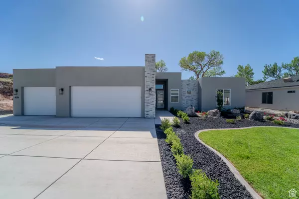 Apple Valley, UT 84737,678 S 1220 W #2