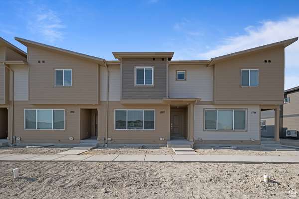 2083 E SAND HOLLOW DR N #3209, Eagle Mountain, UT 84005