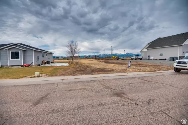 Beaver, UT 84713,445 N 1000 E #10