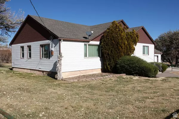 Teasdale, UT 84773,121 E CENTER ST ST