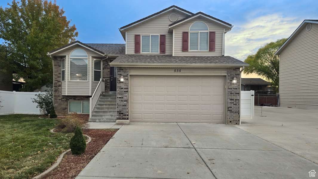 535 E CANYON VIEW DR, Ogden, UT 84404