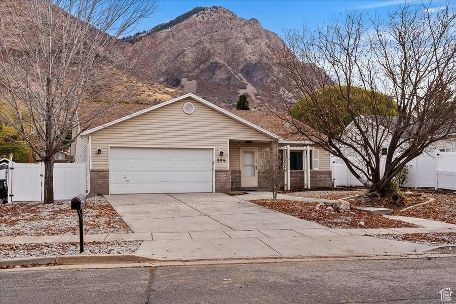 886 N 975 E, Ogden, UT 84404