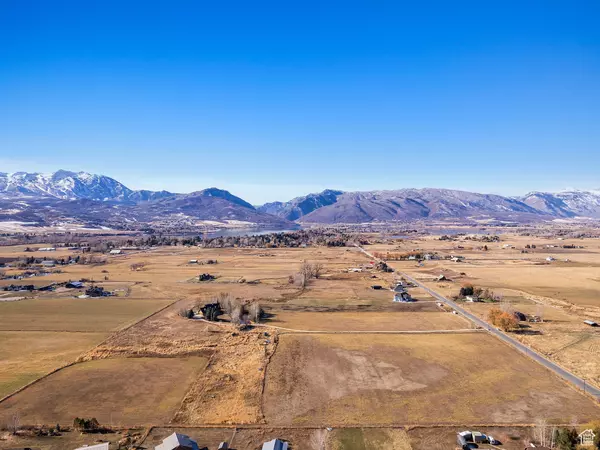 Huntsville, UT 84317,8439 E HWY 39 S