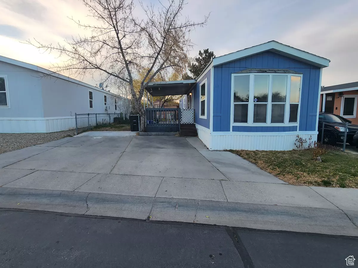 Kearns, UT 84118,5075 W 4700 S #68