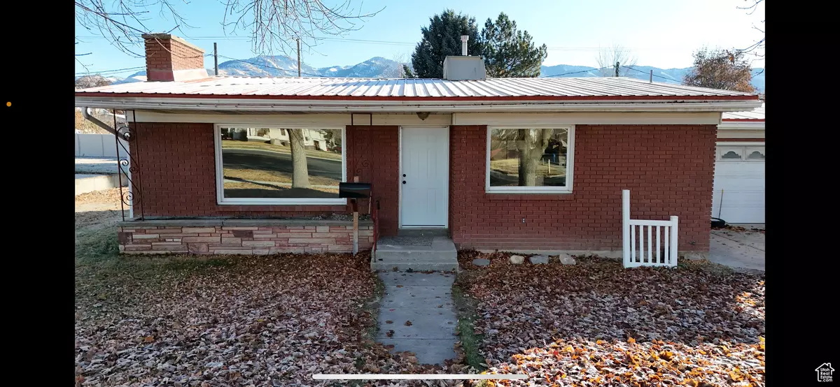 Smithfield, UT 84335,490 S MAIN ST