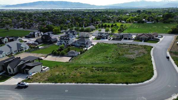 242 E 2320 N, Pleasant Grove, UT 84062