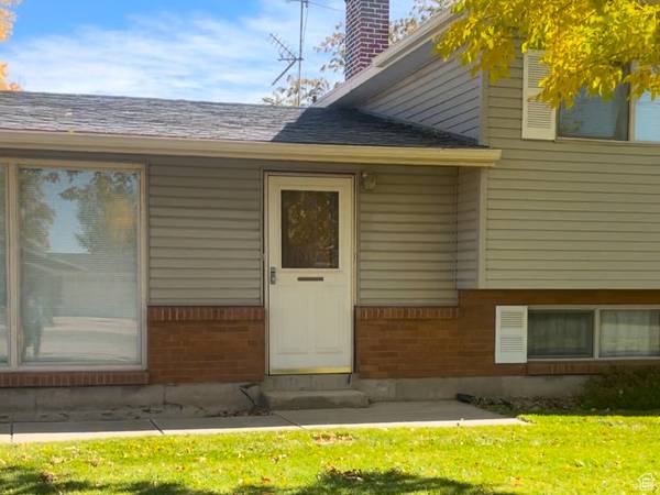 165 S 300 W, Fillmore, UT 84631