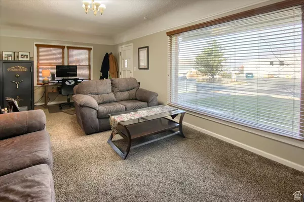 South Ogden, UT 84405,333 E CHIMES VIEW DR