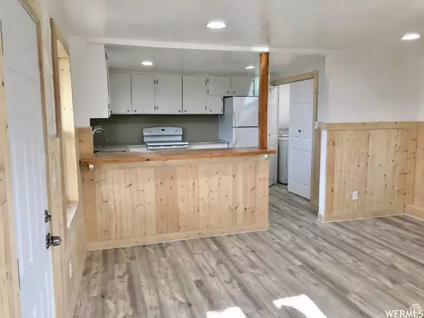 Richfield, UT 84701,250 W 700 S