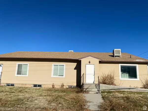 10 W CENTER ST, Salem, UT 84653