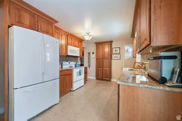 Murray, UT 84117,5415 S 1340 E