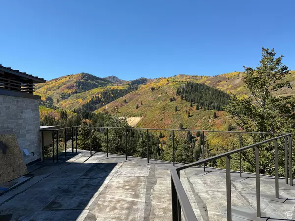 Park City, UT 84060,4867 LEGACY WAY #8