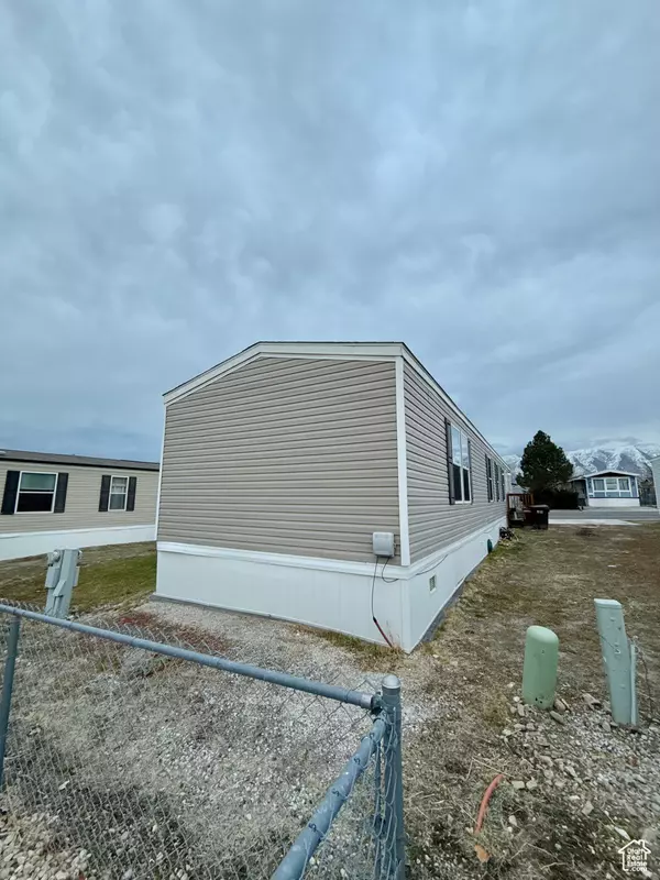 Tooele, UT 84074,1573 N 180 E