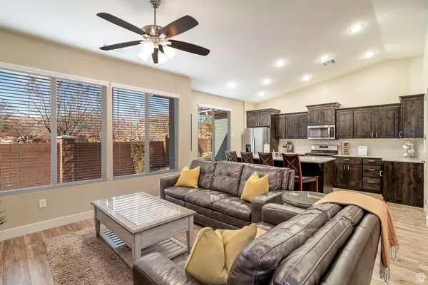 443 N PUERTA DR, Washington, UT 84780