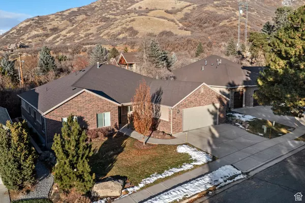 Ogden, UT 84403,1867 MOUNTAIN PINES LN