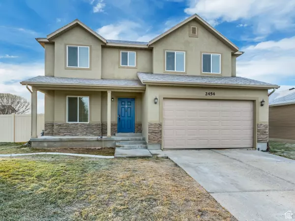 2454 E HITCHING POST DR, Eagle Mountain, UT 84005