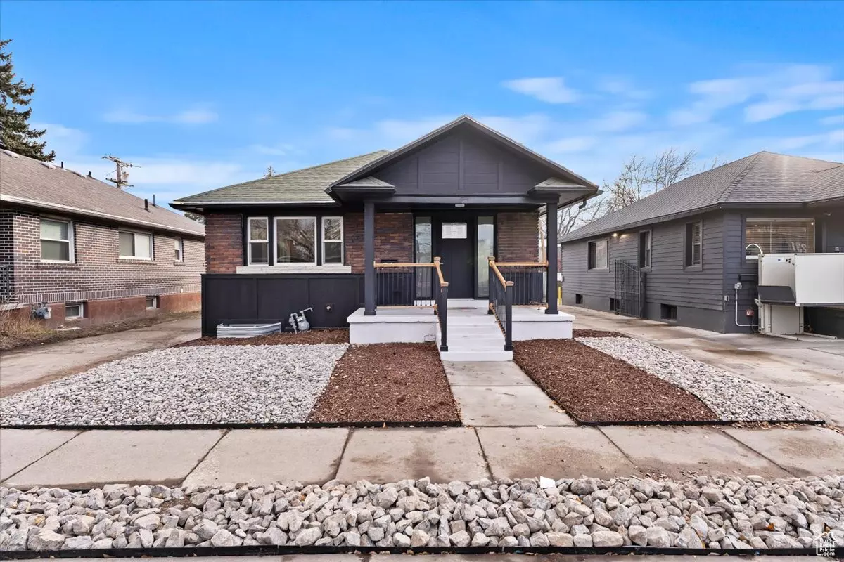 South Salt Lake, UT 84115,246 E 2100 S