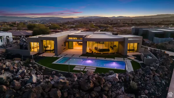 2031 N LAVA ROCK CIR #107, St. George, UT 84770