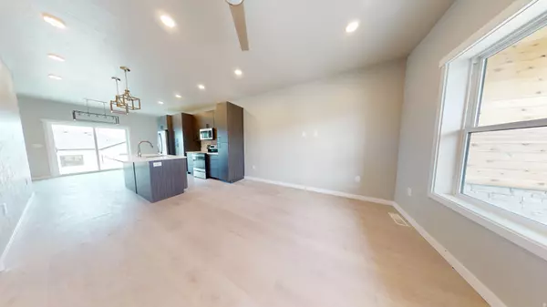 Price, UT 84501,1858 E 840 N #82