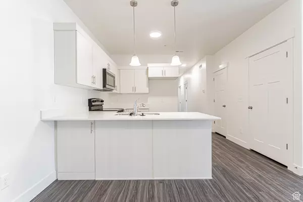 Riverton, UT 84096,13714 S HANLEY LN #HH303