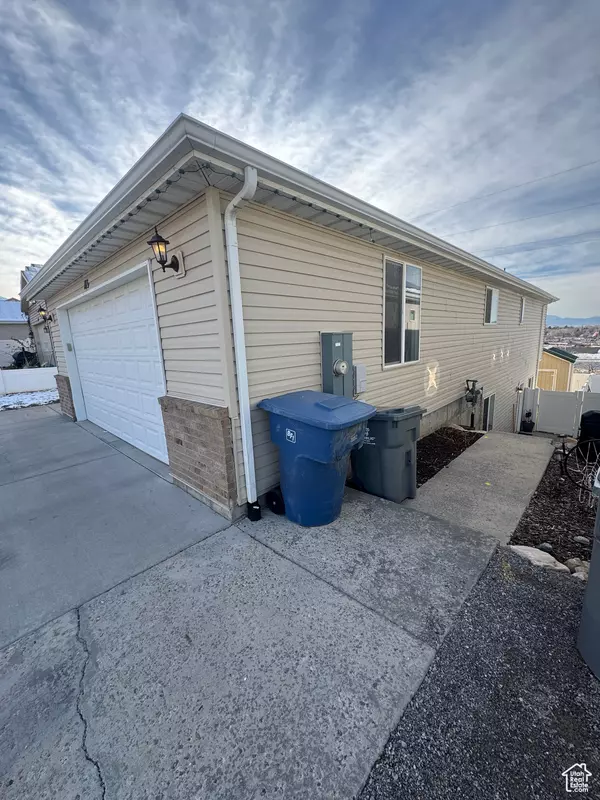 Santaquin, UT 84655,113 N PEACH ST E