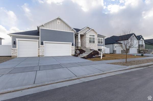 2833 W 3050 N #11, Plain City, UT 84404