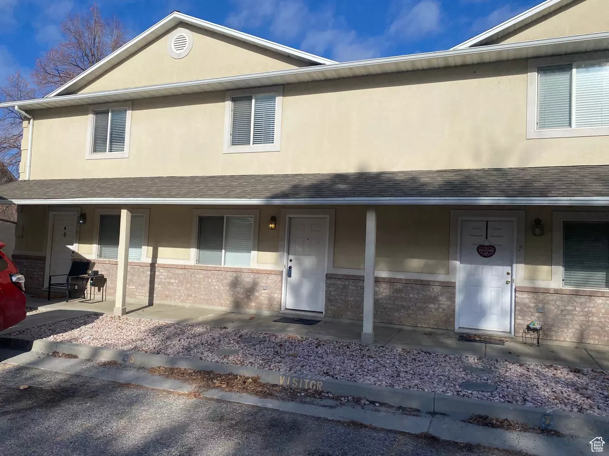 Perry, UT 84302,420 W 2000 S #6