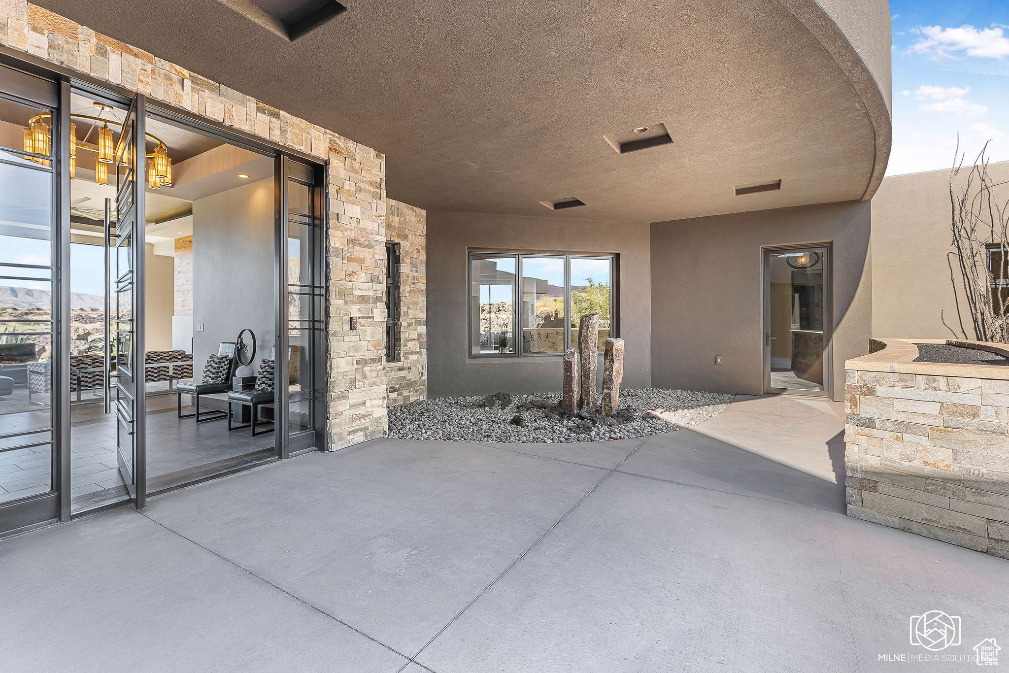 St. George, UT 84770,2523 N CHACO TRL
