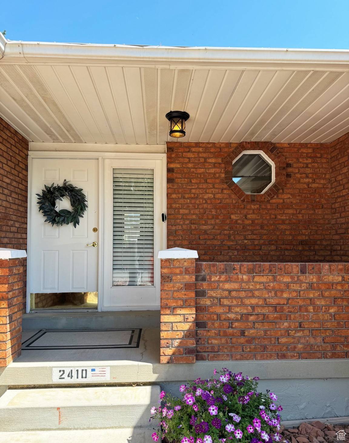 Taylorsville, UT 84129,2410 W SHARRON DR