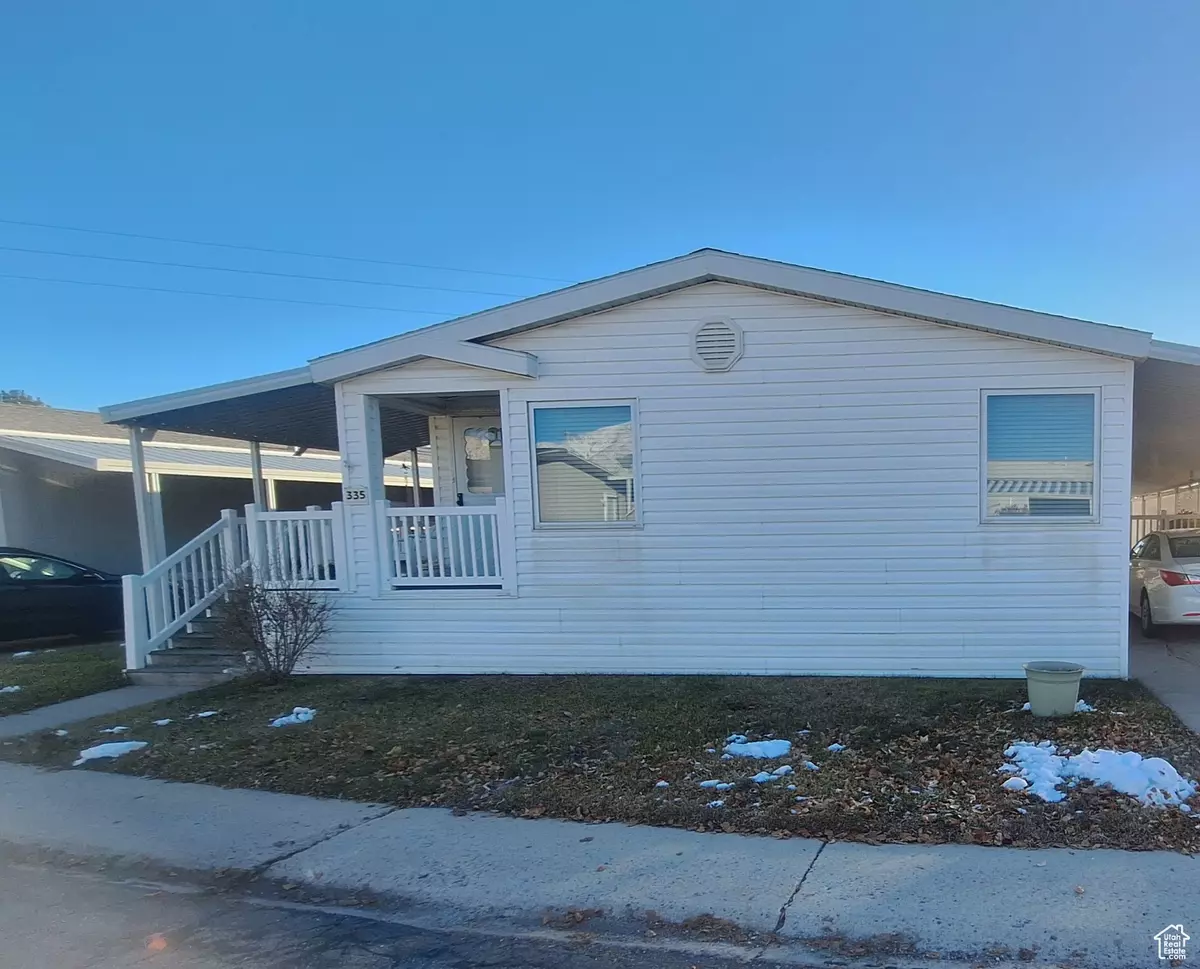 Farr West, UT 84404,1111 N 2000 W #335