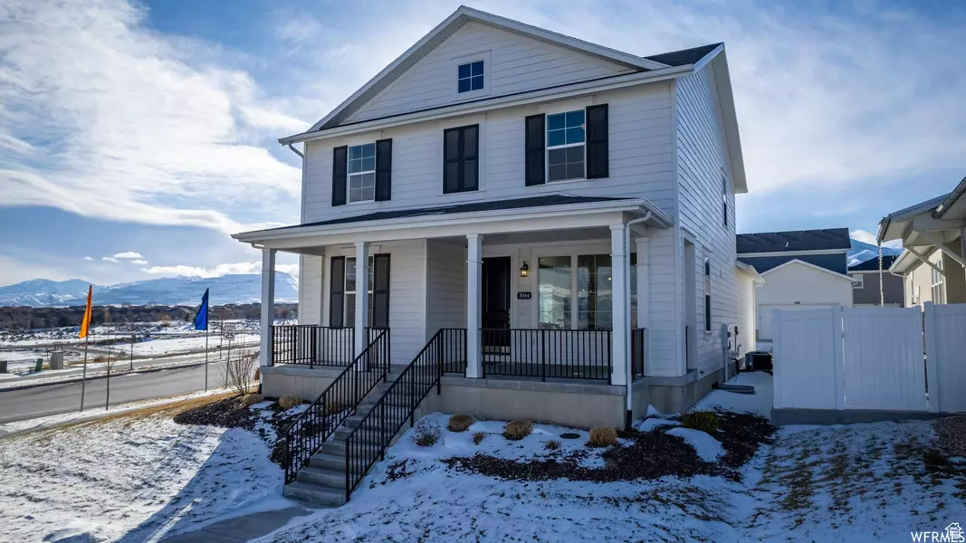 7624 S CLIPPER HILL RD W #302, West Jordan, UT 84081