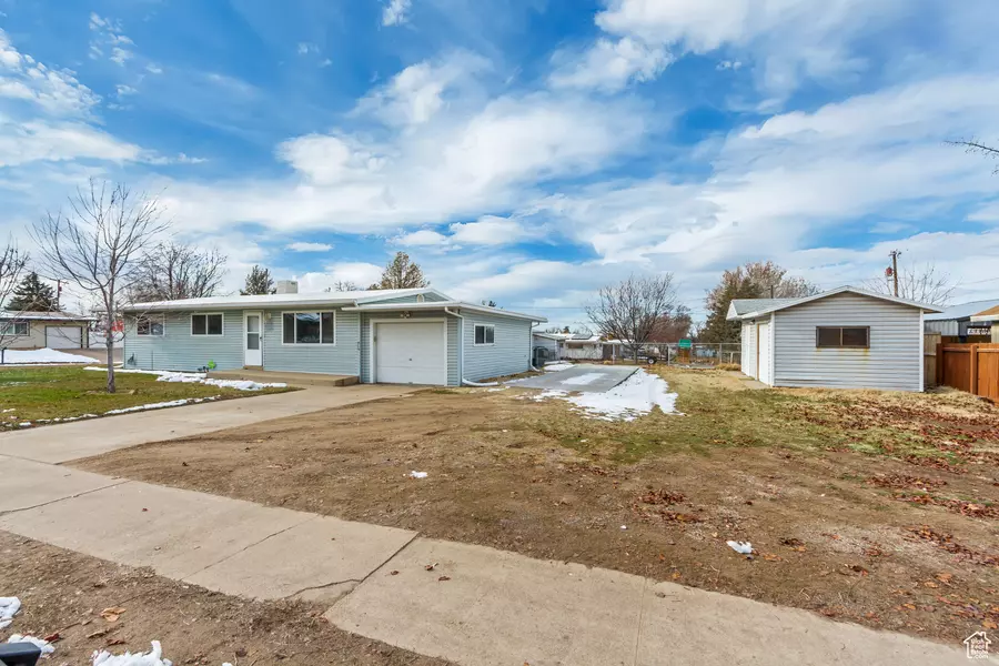 250 W 1553 N, Sunset, UT 84015